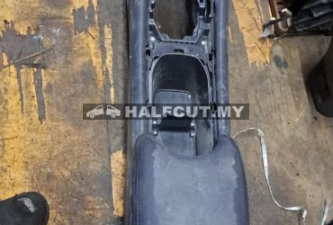 HONDA HRV HB CONSOLE BOX