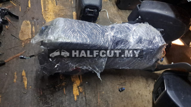 PEUGEOT 408 CONSOLE BOX
