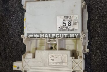 TOYOTA HILUX REVO FUSE BOX ECU (89221-0K570) 58