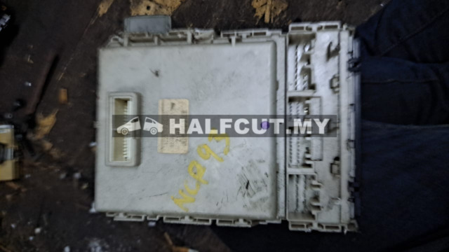 TOYOTA VIOS NCP93 FUSE BOX ECU (82730-52M00)