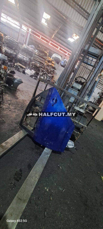 KIA FORTE REAR DOOR R/L