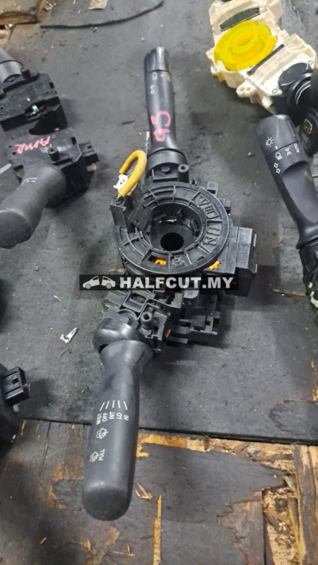 TOYOTA VIOS NCP93 WIPER SWITCH