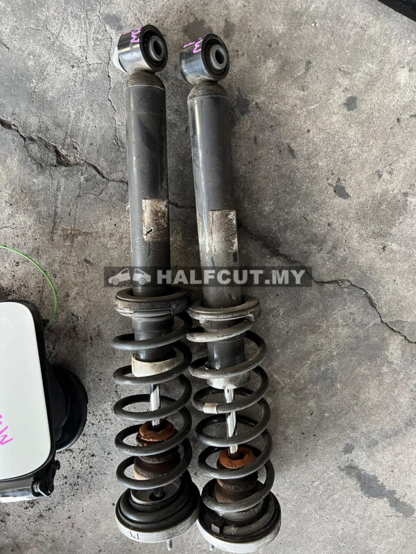 BMW f12 640i shock absorber spring