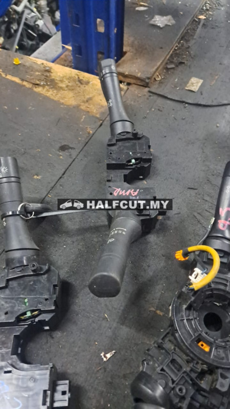 NISSAN ALMERA WIPER SWITCH