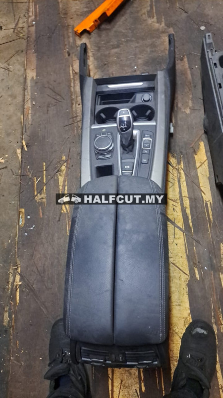 BMW X5 CONSOLE BOX