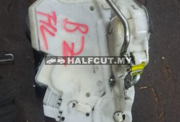 PERODUA BEZZA FRONT LOCK F/L