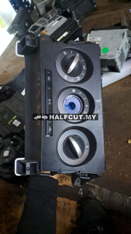 MAZDA 3 2010 AIRCOND SWITCH