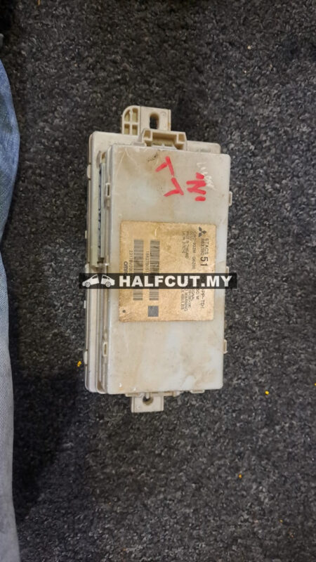 MITSUBISHI TRITON 4N15 FUSE BOX ECU (8637B051)