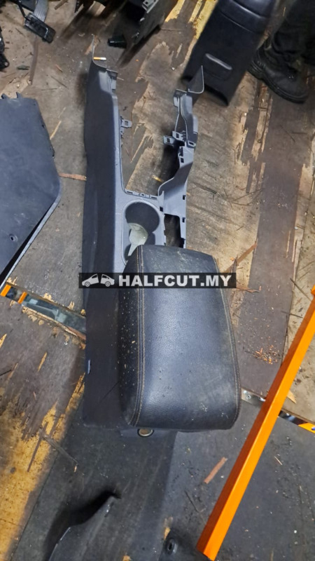 FORD RANGER T6 CONSOLE BOX