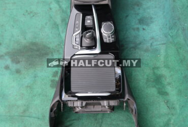 BMW X3 2021 M SPORT REAR CUT
