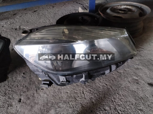 W176 HEAD LAMP