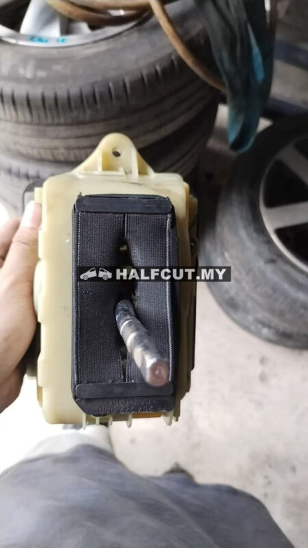 204 267 4824 W204/W207 AUTO GEAR LEVEL