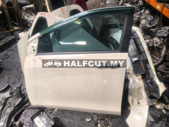 PERODUA BEZZA FRONT DOOR F/L