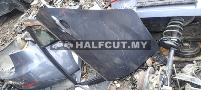 KIA CERATO K3 REAR DOOR R/L