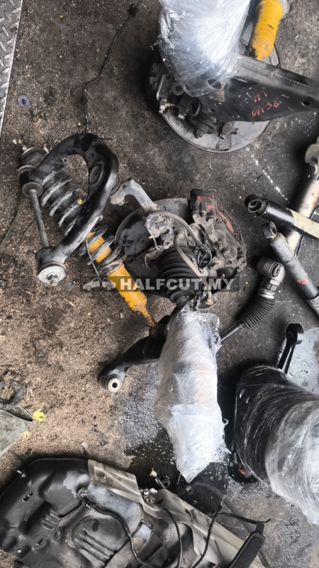 TOYOTA HILUX REVO FRONT KNUCKLE & LOWER & DRIVE SHAFT &ABS RH