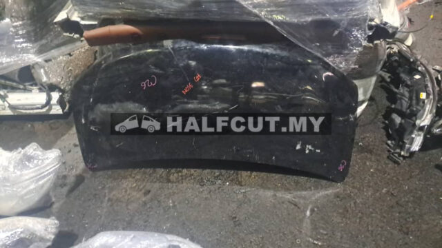 NISSAN SERENA C26 NOSE CUT
