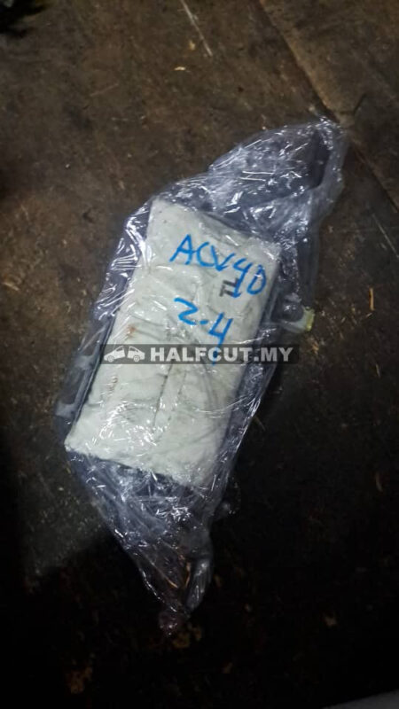 TOYOTA CAMRY ACV40 2.4 DASHBOARD AIR BAG
