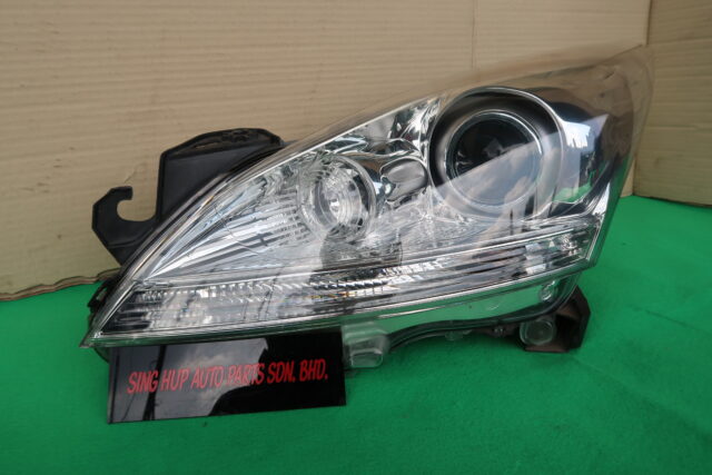PEUGEOT 3008 HEADLAMP