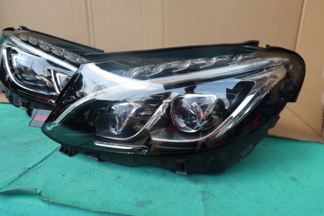 MERCEDES W205 FACELIFT HEADLAMP