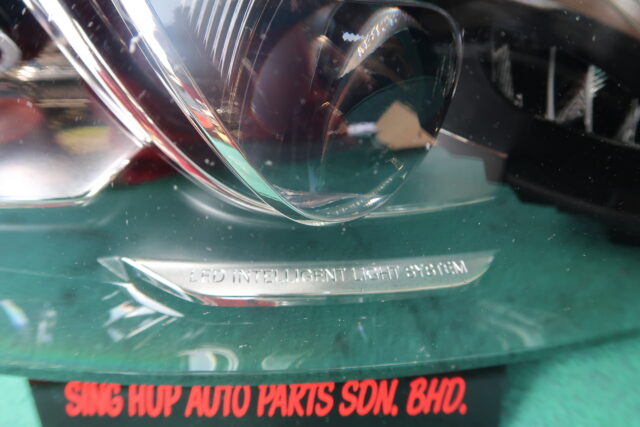 MERCEDES W205 FACELIFT HEADLAMP