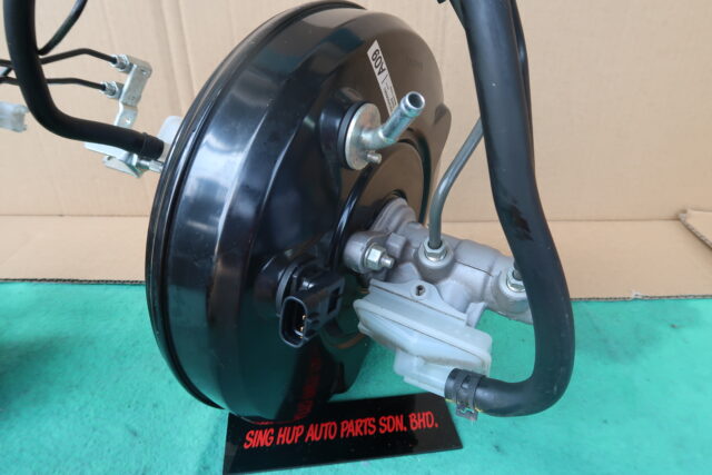 TOYOTA ALPHARD AGH30 ABS PUMP
