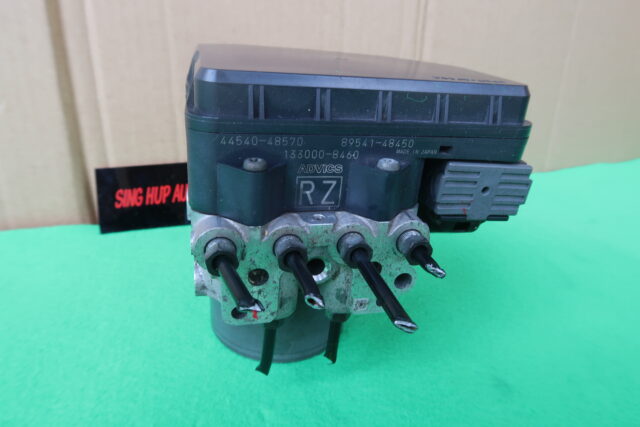 LEXUS Rx350 ABS PUMP