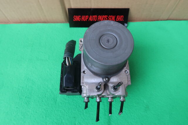 LEXUS Rx350 ABS PUMP