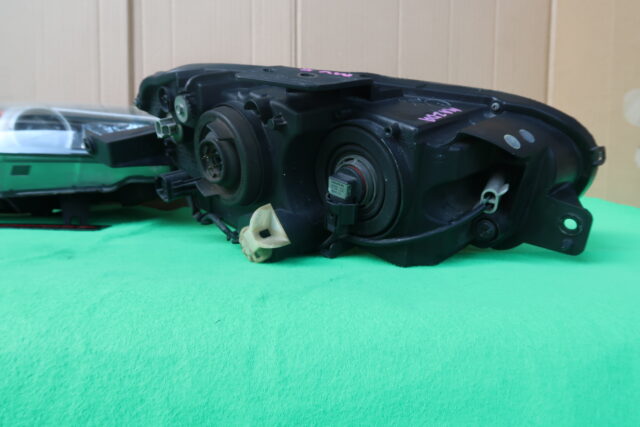 MAZDA MX5 HEADLAMP
