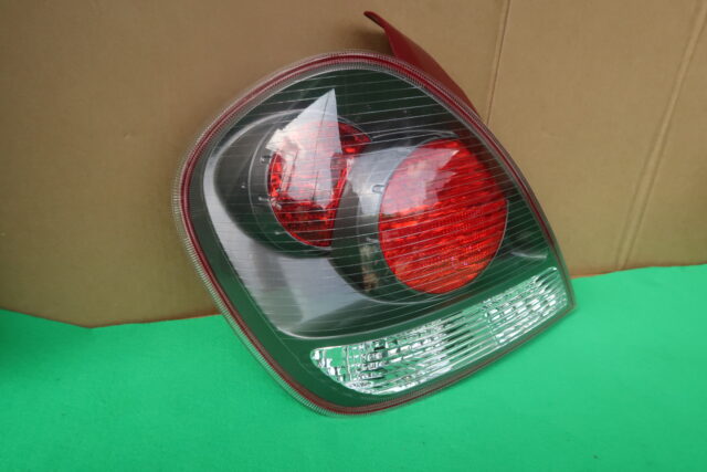 NISSAN SENTRA N6 TAIL LAMP (NEW)