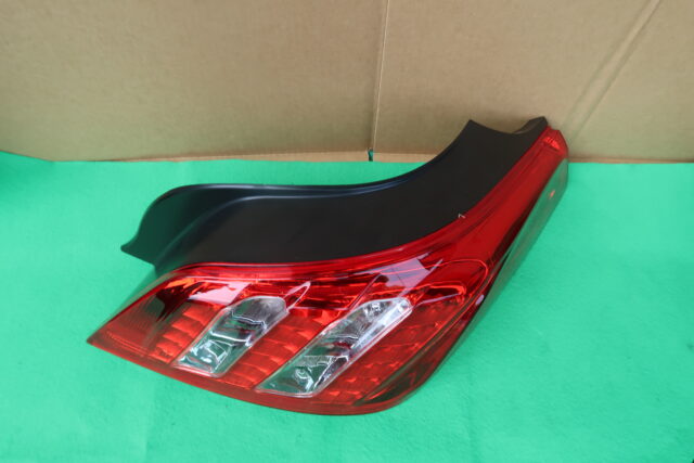 PEUGEOT 508 TAIL LAMP