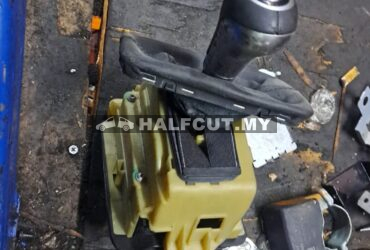 MERCEDES BENZ W204 GEAR LEVEL