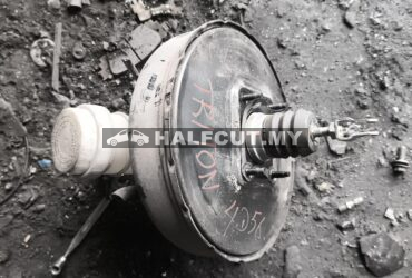 MITSUBISHI TRITON 4D56U BREAK MASTER PUMP