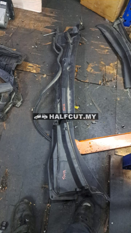 HONDA CRV SWA WIPER COVER