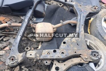 TOYOTA HARRIER ACU30 FRONT CROSSMEMBER