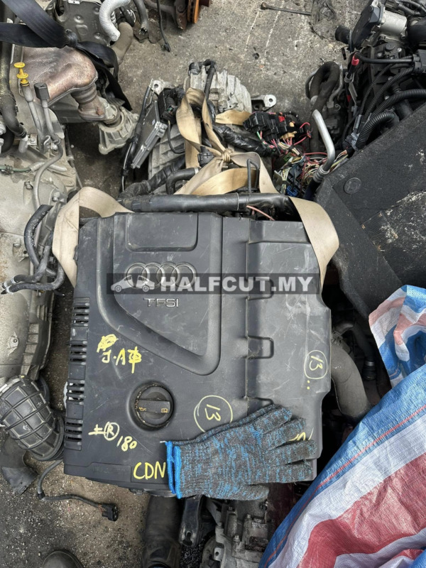 Audi A4 CDN Engine with Gearbox Ready Stock !!! 🇯🇵🇯🇵 Engine 2000cc Gearbox 2wd  All small parts available…