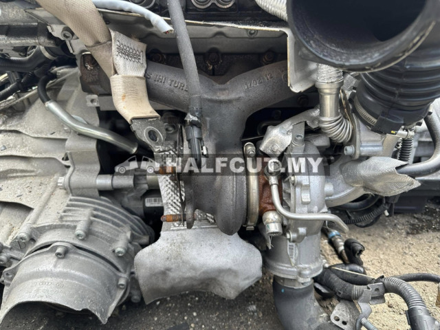 Audi A4 CDN Engine with Gearbox Ready Stock !!! 🇯🇵🇯🇵 Engine 2000cc Gearbox 2wd  All small parts available…