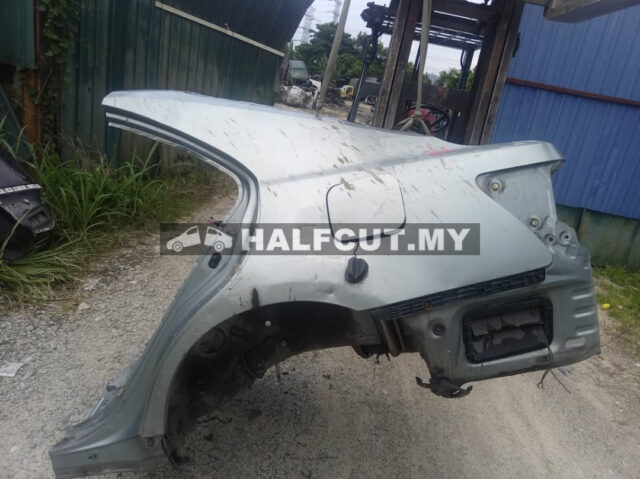 TOYOTA CAMRY ACV40 REAR FENDER LH