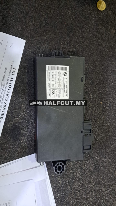 BMW E90 ECU (61.35-9217853-01)
