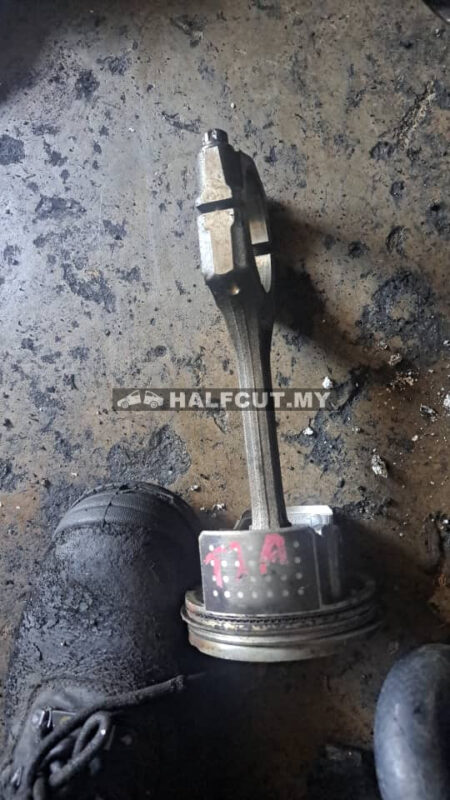 HONDA ACCORD T2A 2.4 PISTON