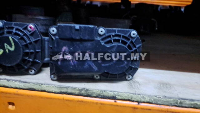 TOYOTA ESTIMA ACR55 THROTTLE BODY