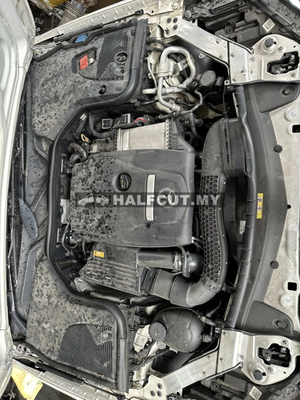 New New New Halfcut arrival !  Mercedes Benz E250 W213 Avantgarde ! 🔥🔥 Engine Model : 274 920 (2000cc) Transmission : 722.9 (7speed) All engine parts, body parts and small parts available…