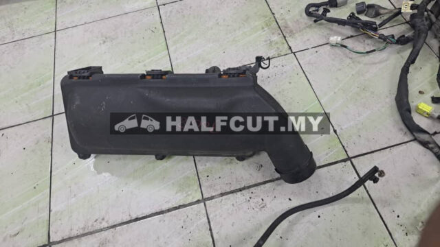 PEUGEOT 3008 AIR CLEANER