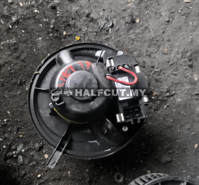 VOLKSWAGEN JETTA AIRCOND BLOWER MOTOR