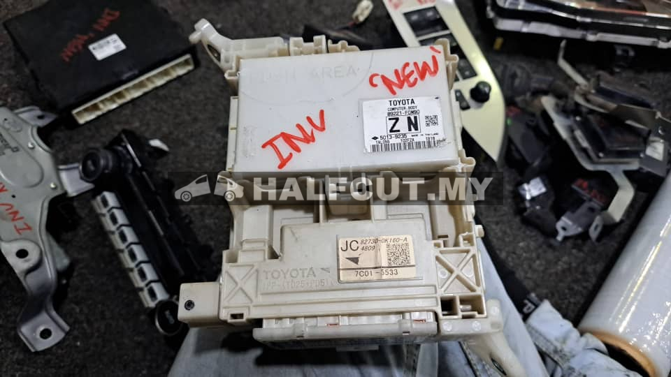 TOYOTA INNOVA NEW FUSE BOX ECU (89221-F0N90) ZN