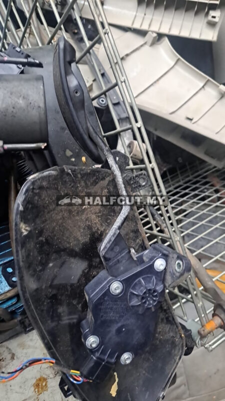 TOYOTA CAMRY ACV40 2.0 PEDAL SENSOR