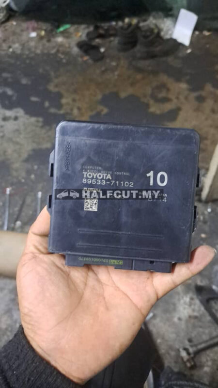 TOYOTA HILUX REVO ECU (89533-71102) 10