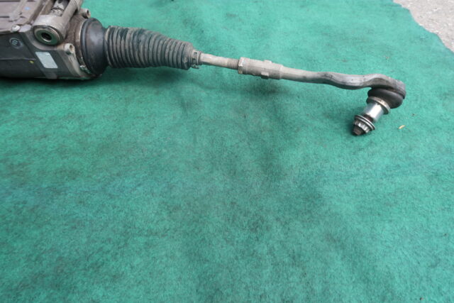 MERCEDES W293 STEERING RACK