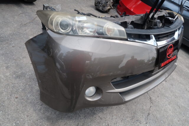 TOYOTA WISH ZGE20 NOSE CUT