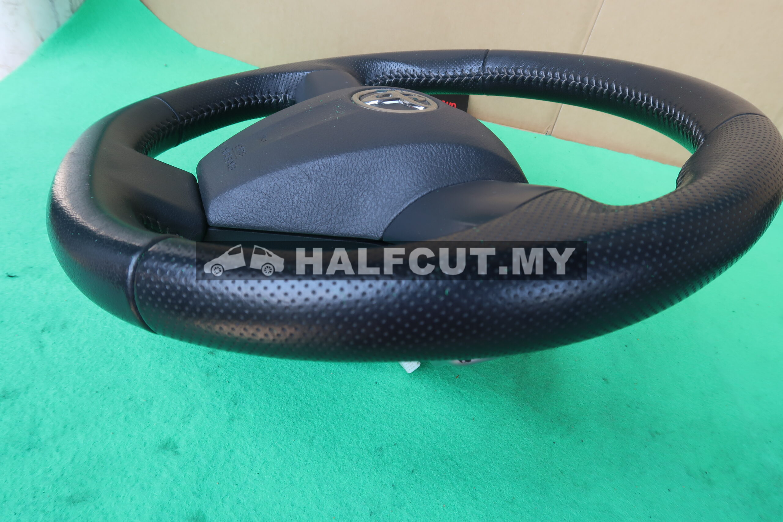 TOYOTA WISH ZGE20 STEERING WHEEL