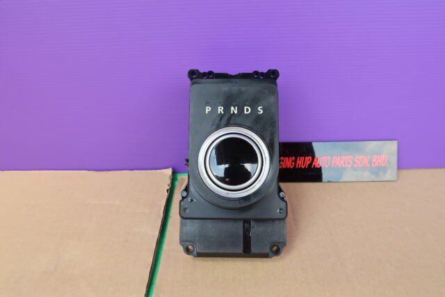 RANGE ROVER EVOQUE GEAR LEVEL